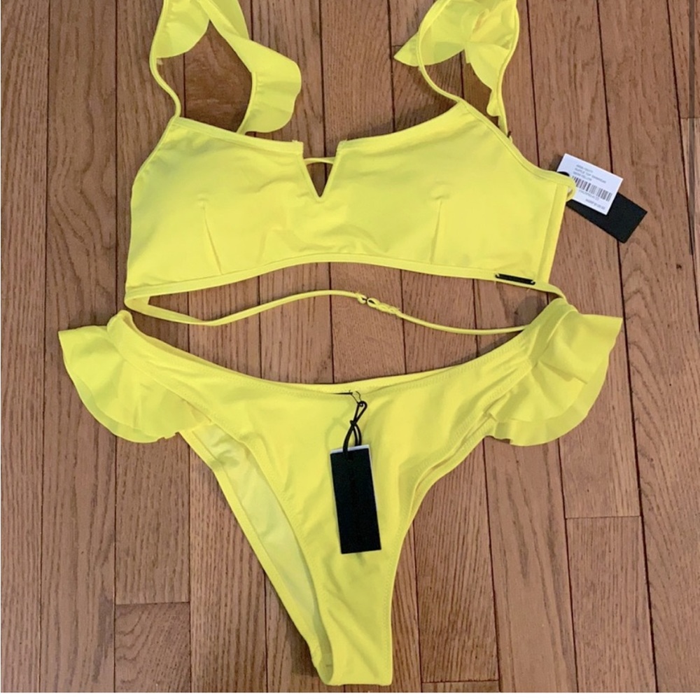 Kendall and Kylie ruffled bikini